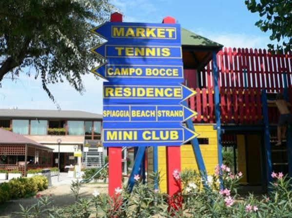 בלריה-איגאה מרינה Happy Camping Village מראה חיצוני תמונה
